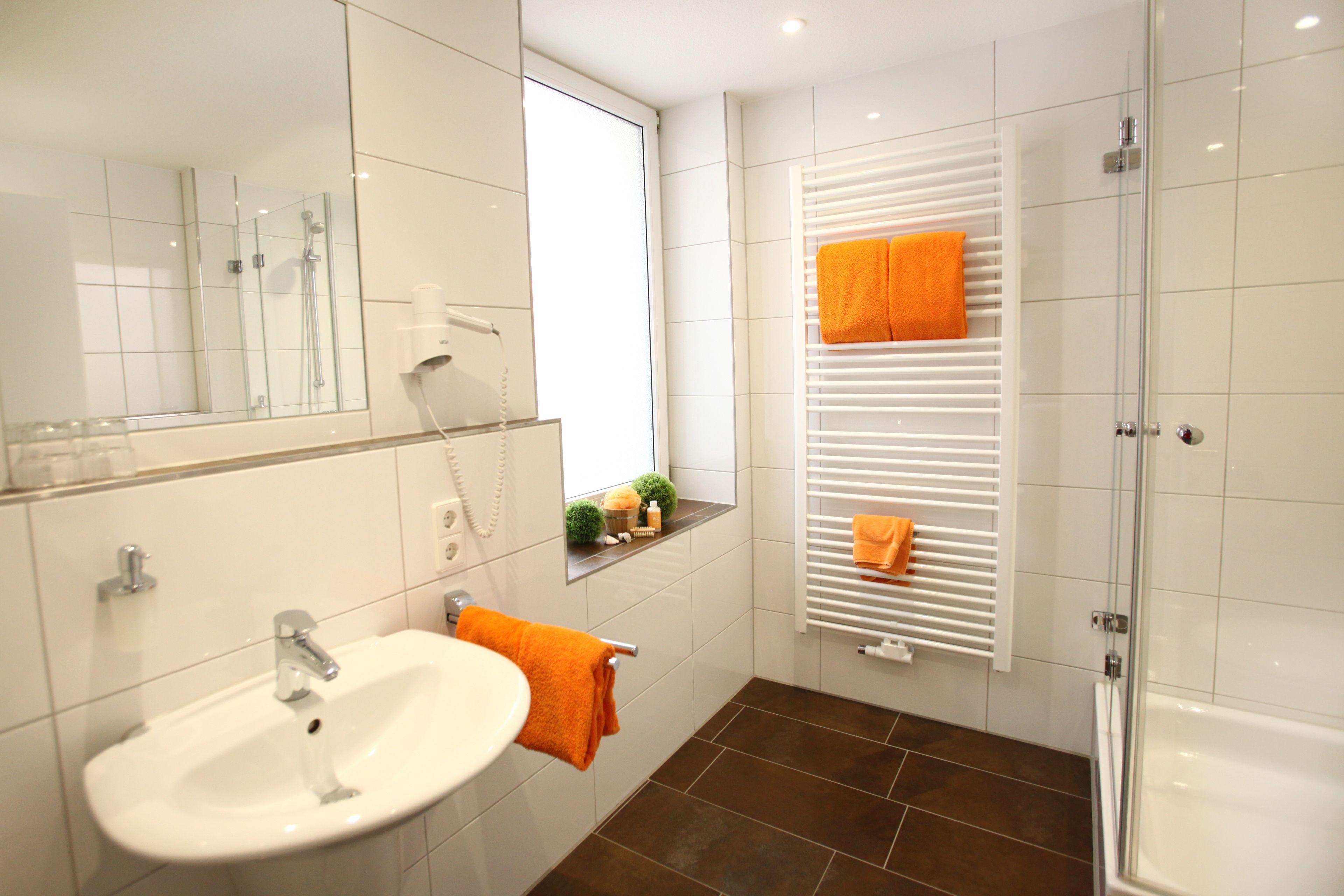 superior double room | bathroom | shower, hair dryer, towels