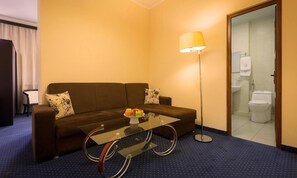 TV - 14 Floor Hotel (Yerevan)