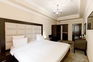 Select Comfort beds, minibar, in-room safe, individually decorated