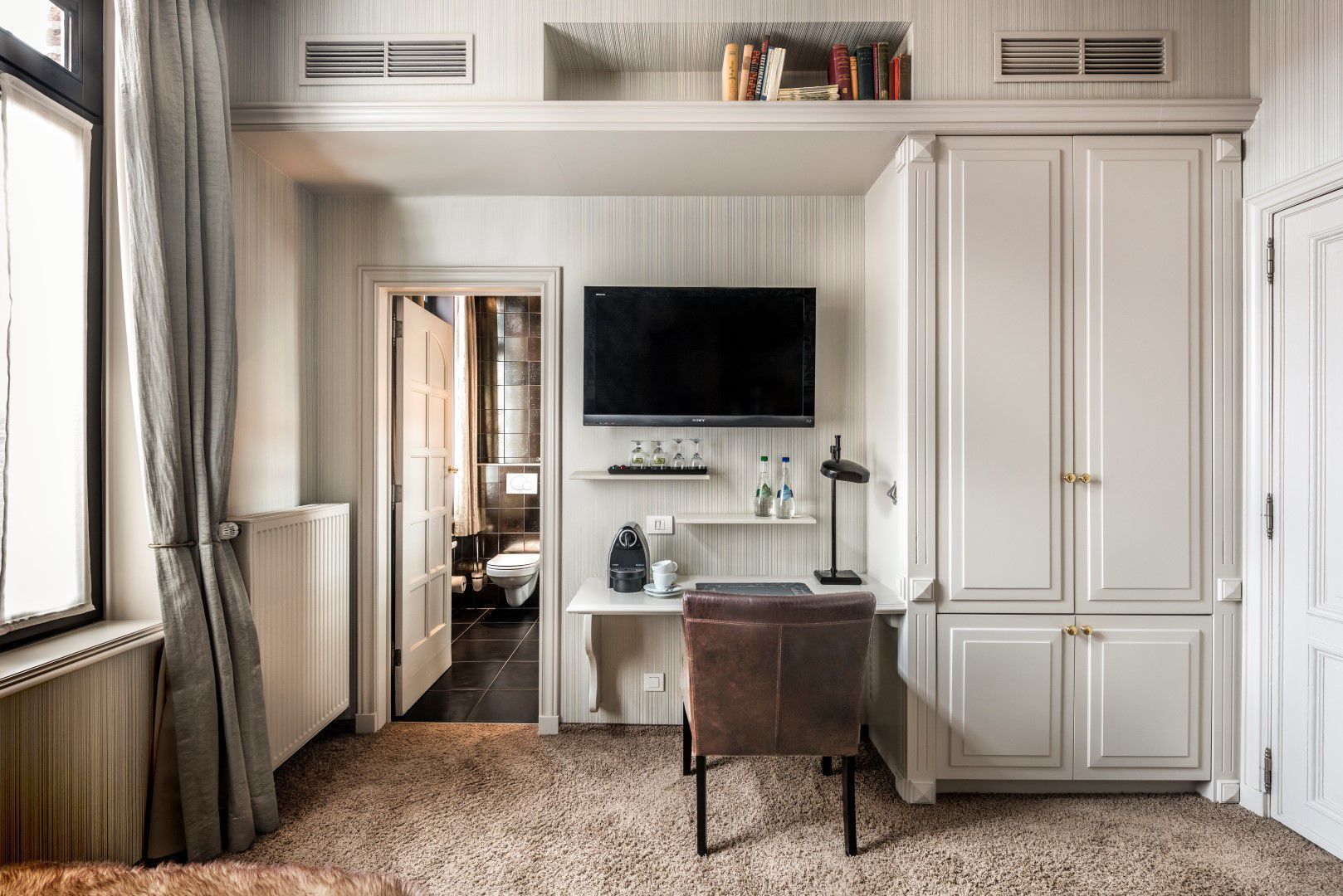 Comfort Twin Room | Premium bedding, free minibar, in-room safe, individually decorated