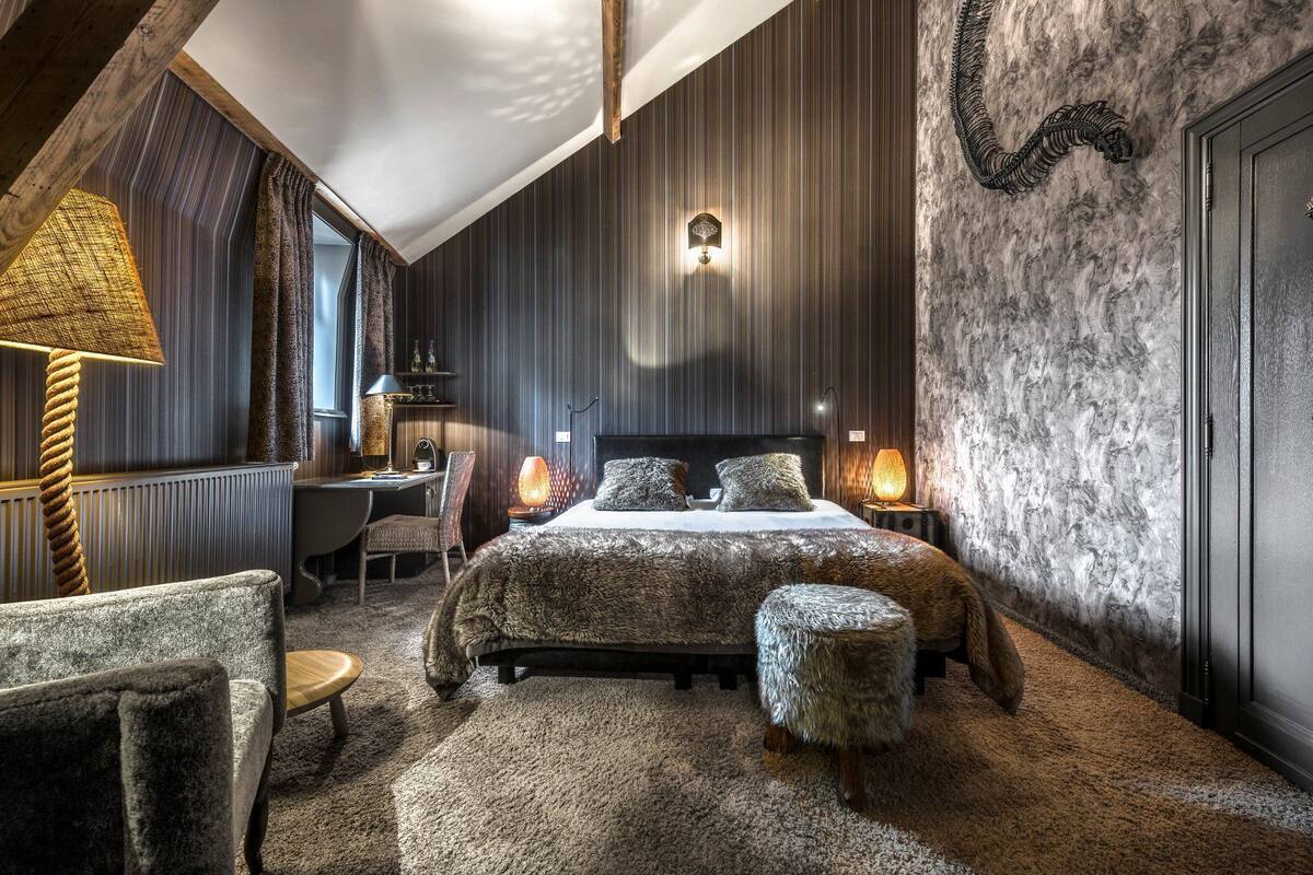 Comfort Double or Twin Room | Premium bedding, minibar (free items), in-room safe, desk