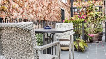 Superior Double or Twin Room, Jetted Tub | Terrace/patio