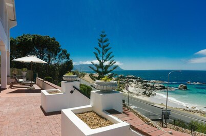 Whale View Manor Guesthouse