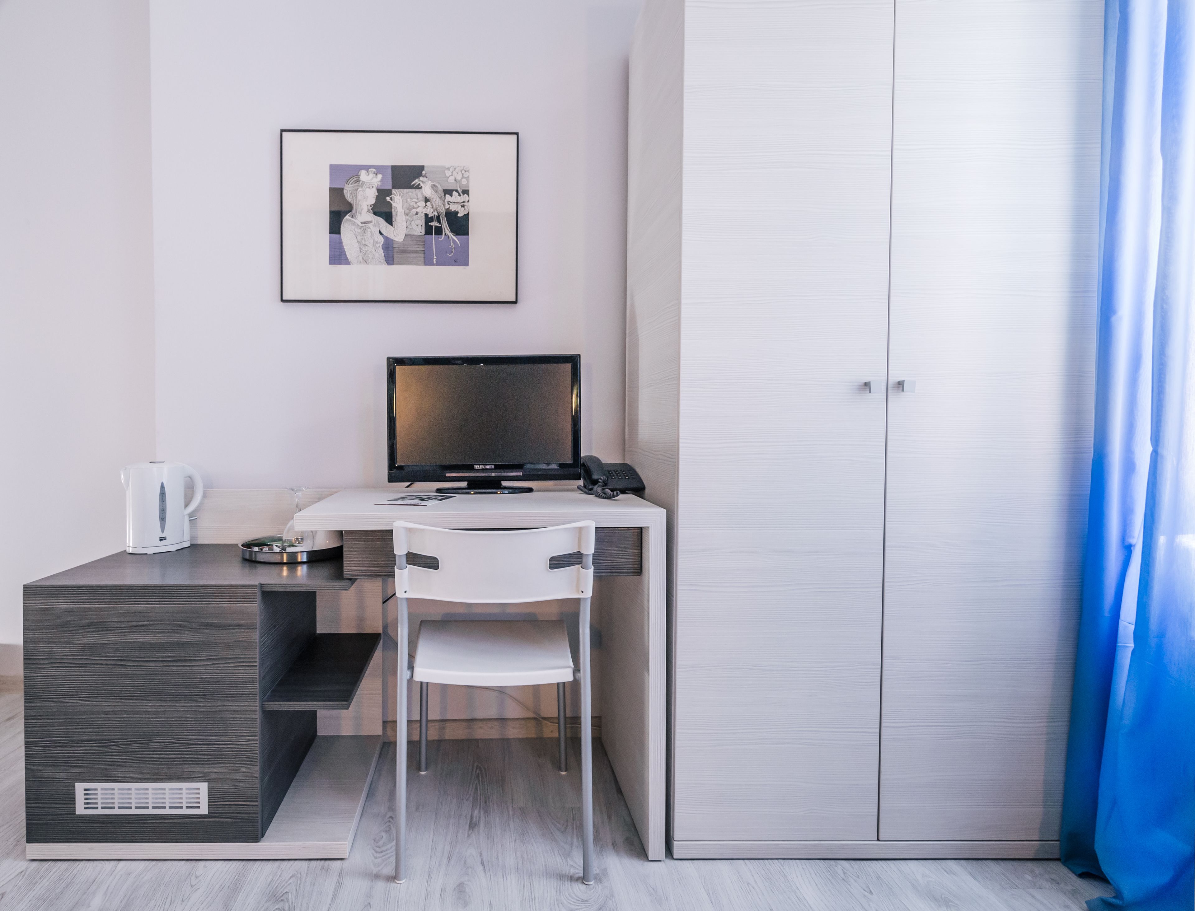 comfort double room | minibar