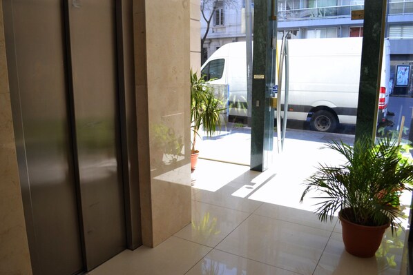 Reception - Apart Independencia (Buenos Aires)