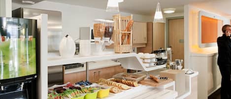 Daily buffet breakfast (EUR 10 per person)