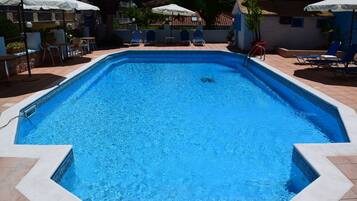 Outdoor pool, pool umbrellas