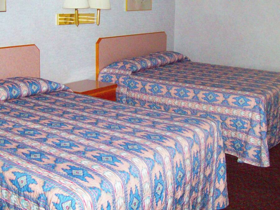 Room, 2 Double Beds, Non Smoking | Desk, iron/ironing board, free WiFi, bed sheets