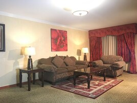 Decoración personalizada, muebles diferentes y escritorio 