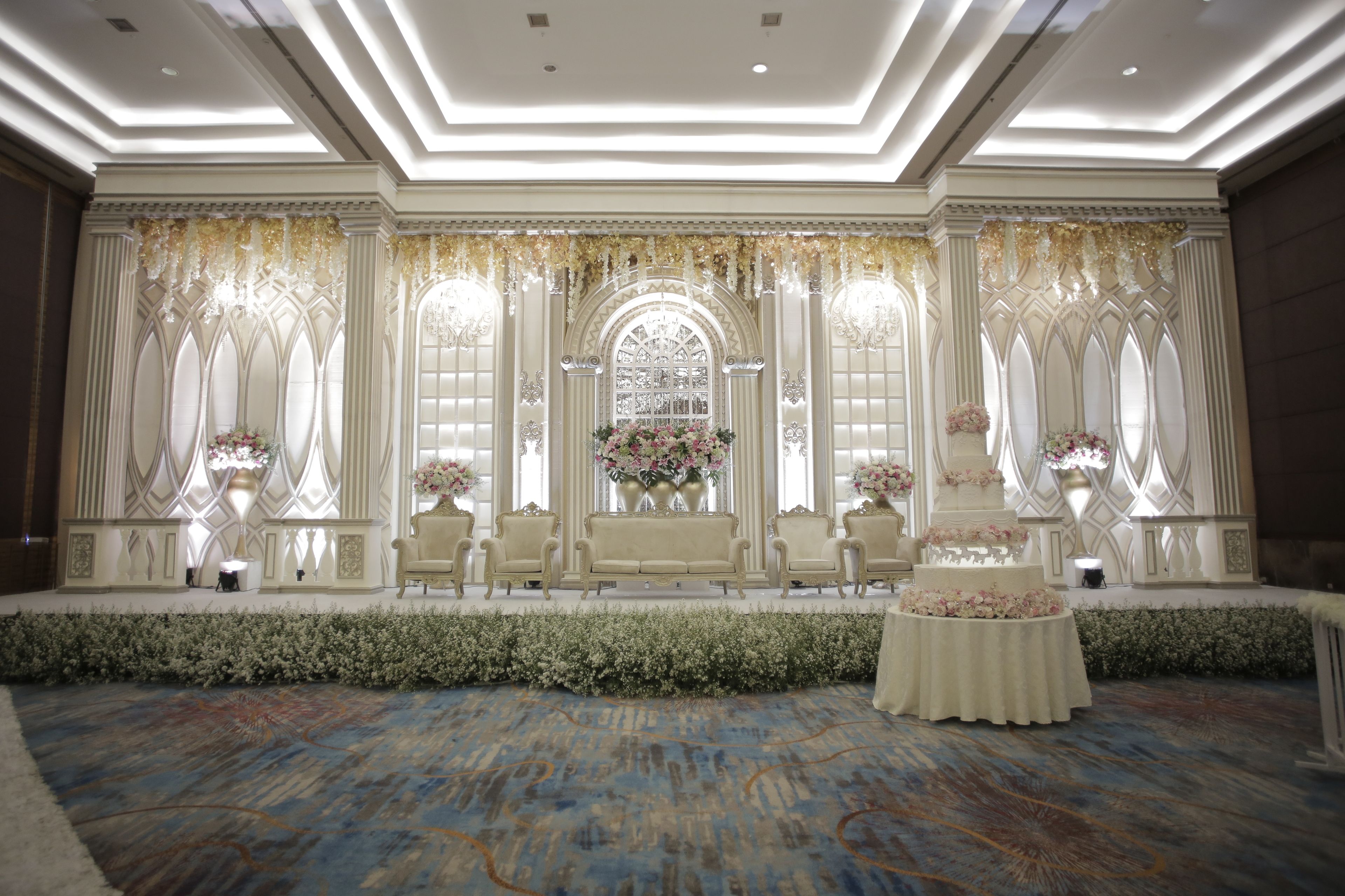 indoor wedding