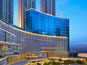 Exterior - Pullman Jakarta Central Park (Jakarta)