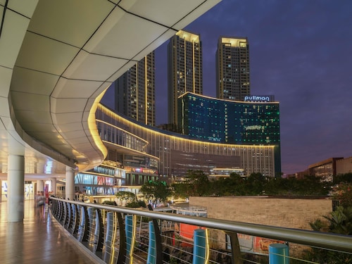 Pullman Jakarta Central Park