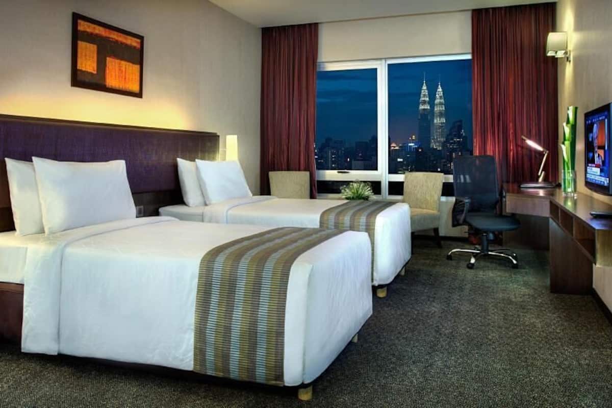 In-room safe, desk, laptop workspace, blackout curtains