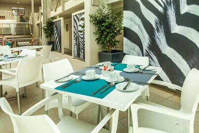 Peermont Metcourt - Francistown
