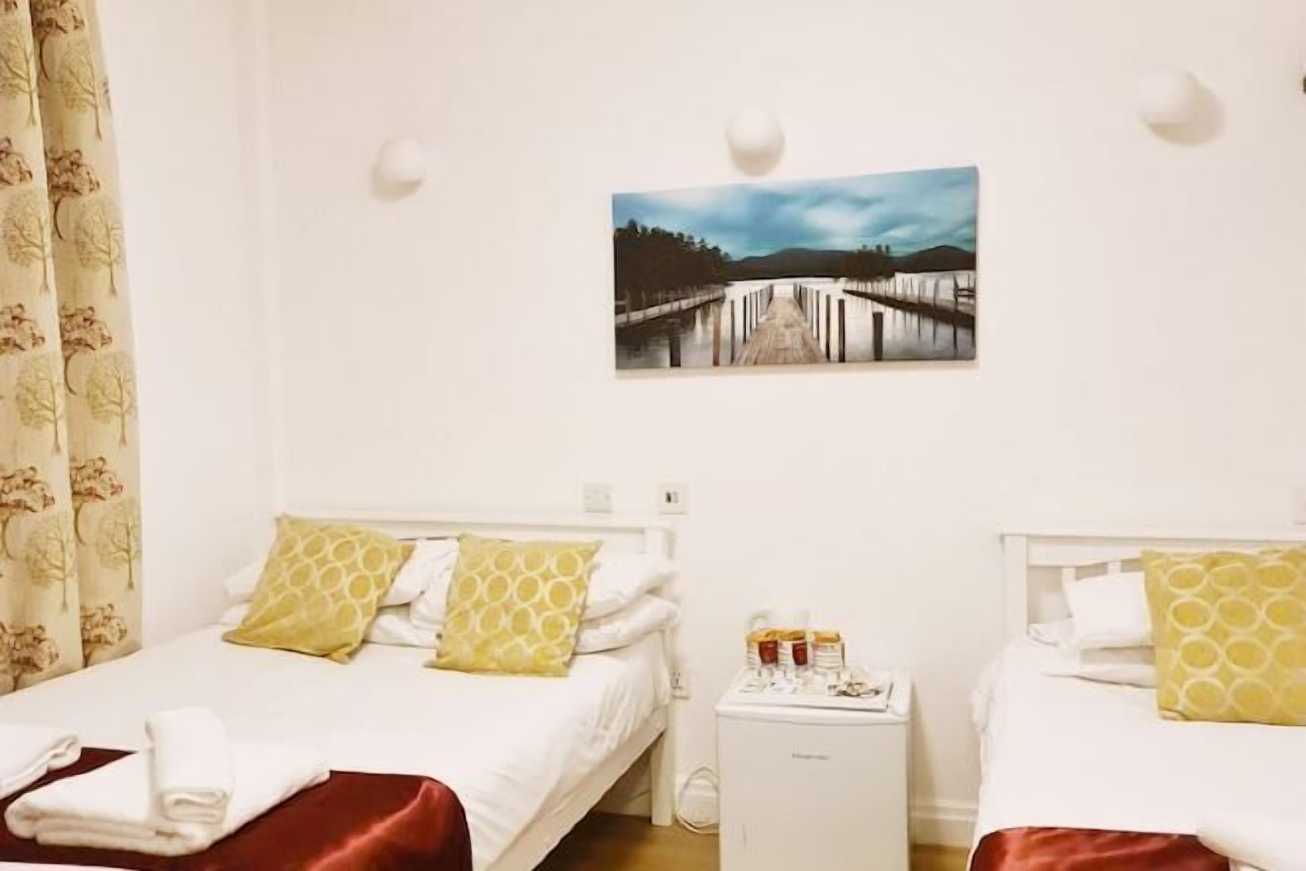 加厚床垫、客房内保险箱、熨斗/熨衣板、免费 WiFi