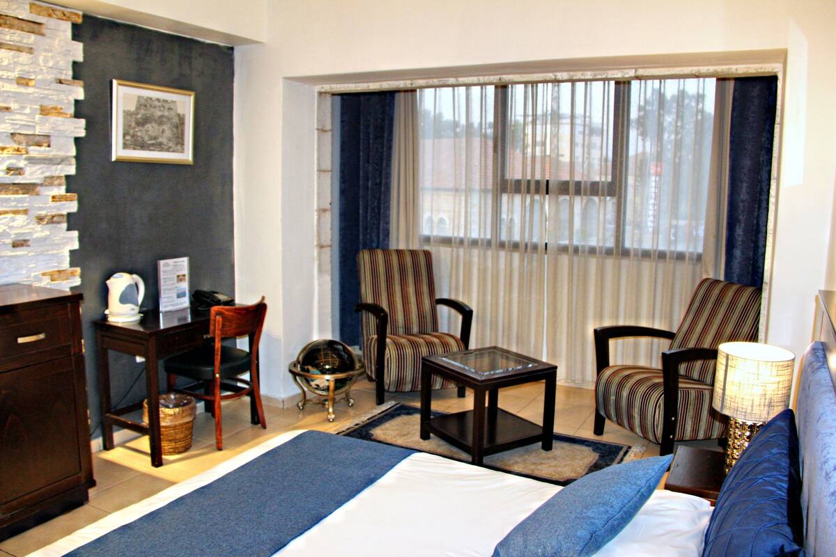 In-room safe, desk, cribs (free), WiFi (free)