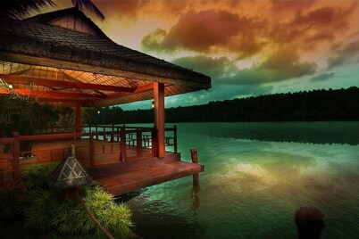 Fragrant Nature Backwater Resort & Ayurveda Spa