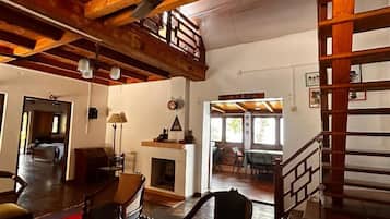 Colonial Villa | Individually decorated, individually furnished, blackout drapes