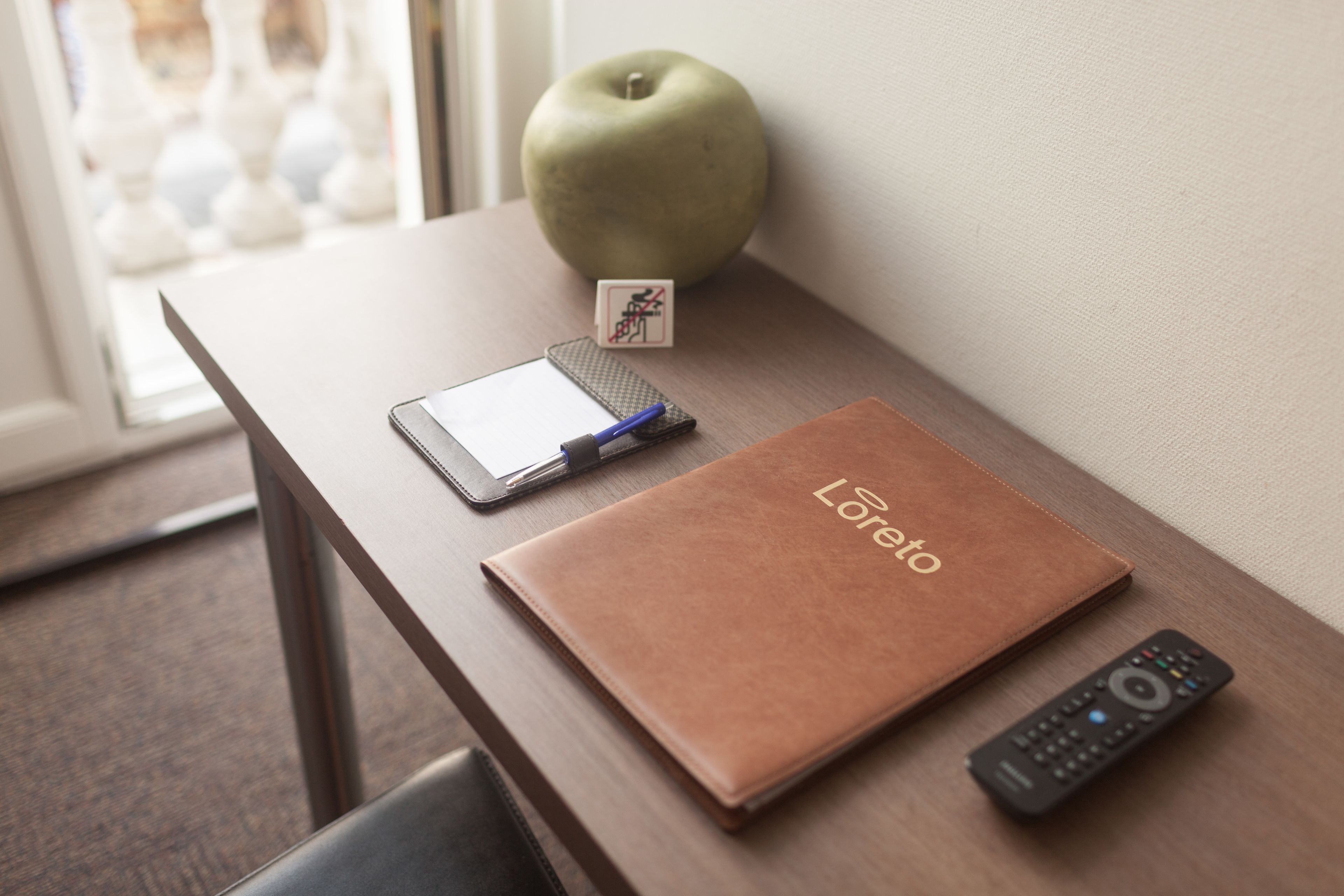 double room | minibar, in-room safe, cots/infant beds, rollaway beds