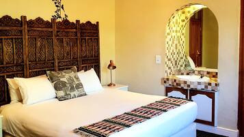 Standard Room, Ensuite (Super) | Hypo-allergenic bedding, in-room safe