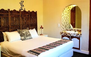 Standard Room, Ensuite (Super) | Hypo-allergenic bedding, in-room safe