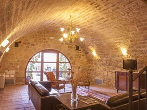 Suíte | Sala de estar | TV de tela plana