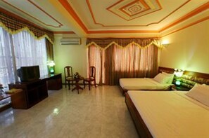 Quarto superior | Escrivaninha, Wi-Fi de cortesia