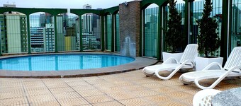 纳西奥纳尔因酒店库里奇巴站购物中心