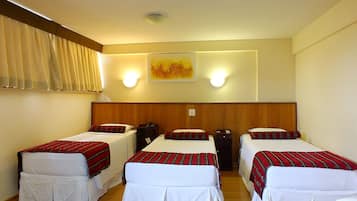 STANDARD QUADRUPLO | 1 bedroom, minibar, in-room safe, free WiFi