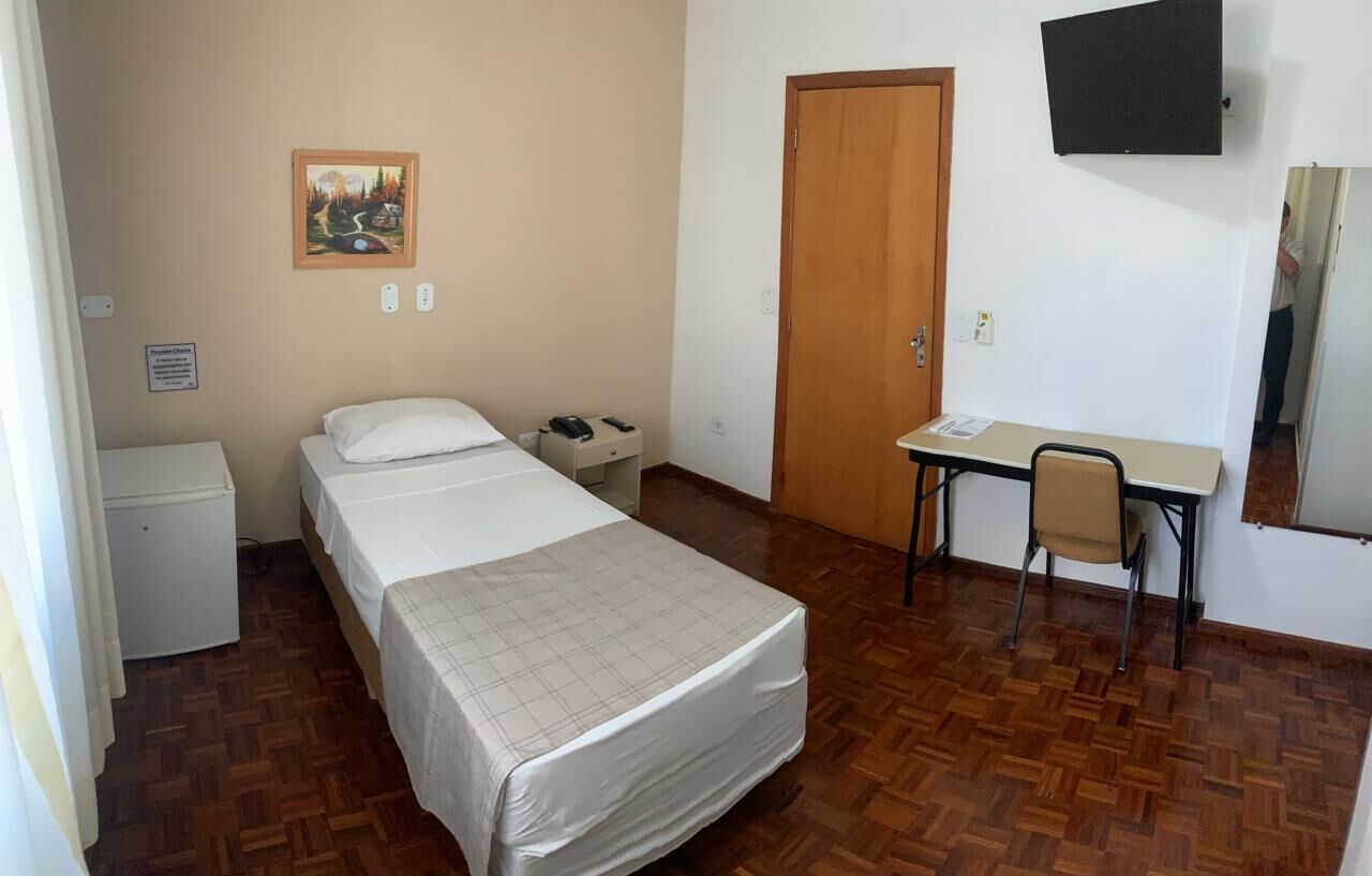 Single Room | Minibar, desk, free WiFi