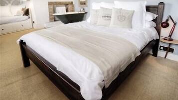 Double Room, Ensuite (Large) | 1 bedroom