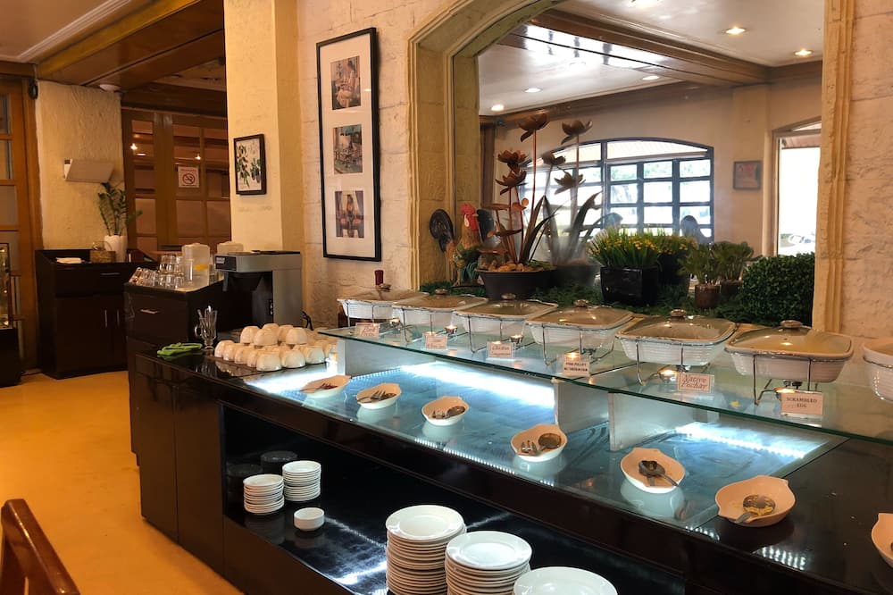 Aloha Hotel