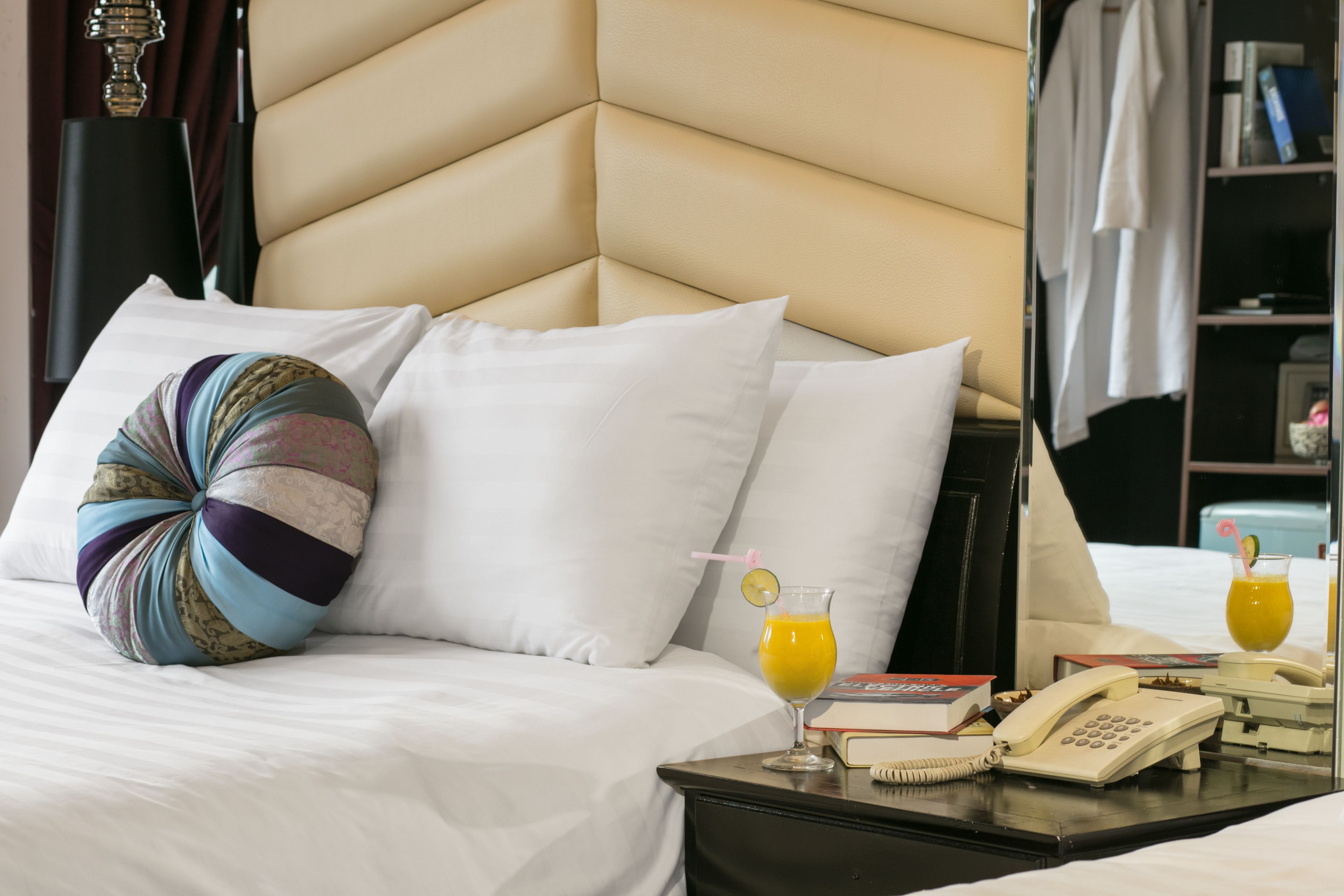 minibar, in-room safe, blackout curtains, soundproofing