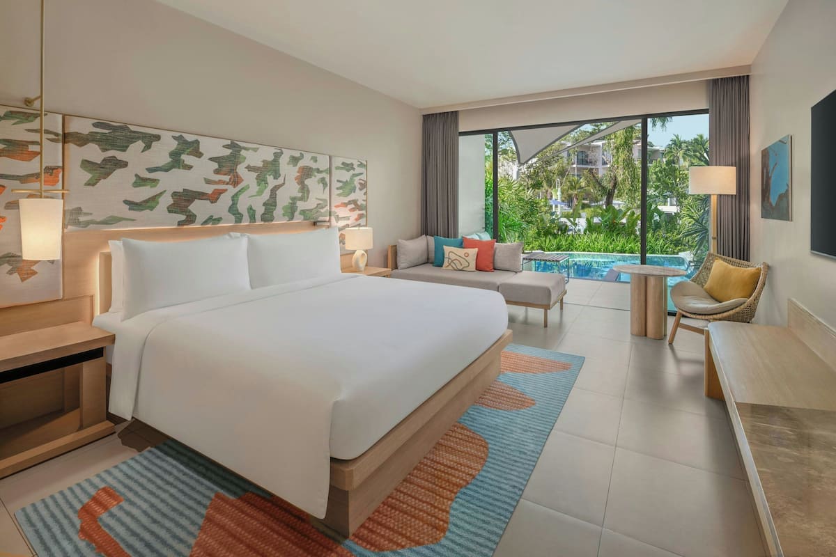 Premium Room, 1 King Bed, Non Smoking, Private Pool | Pool | Outdoor pool, open 8:00 AM to 8:00 PM, pool umbrellas, sun loungers