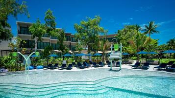 Outdoor pool, open 8:00 AM to 8:00 PM, pool umbrellas, sun loungers