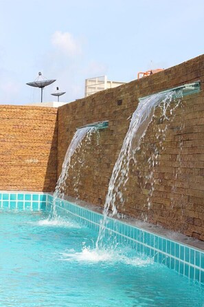 Interior entrance - Capannina Inn (Karon)