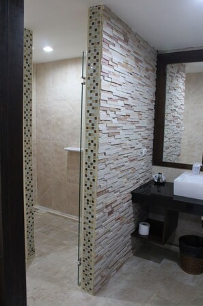 Bathroom - Capannina Inn (Karon)