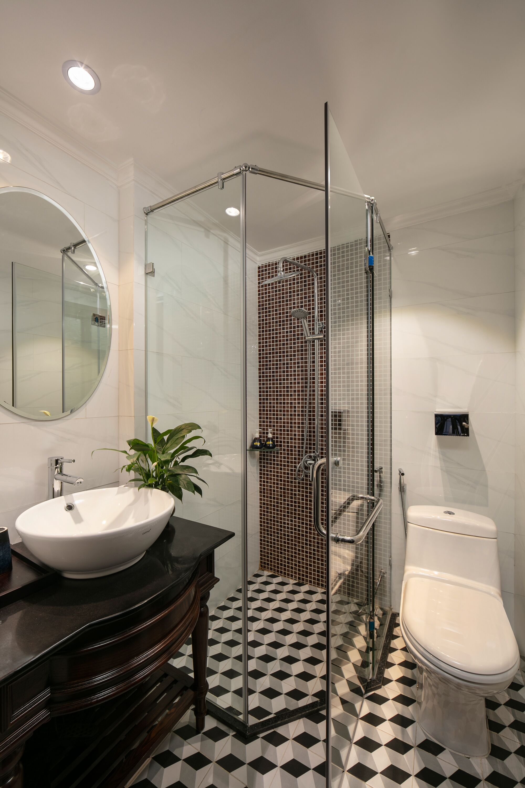 shower, free toiletries, hair dryer, bathrobes