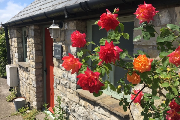 Cottage, Private Bathroom (2 Swallow) | Exterior