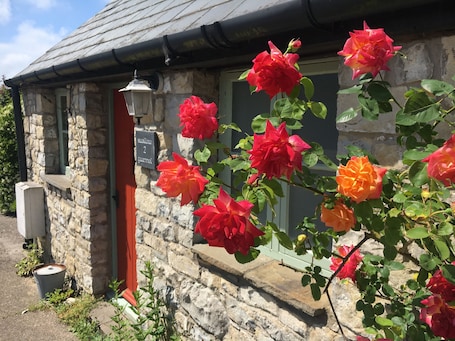 Cottage, Private Bathroom (2 Swallow) | Exterior. Moorshead Farm