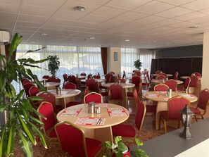 Restaurant - Canada Hotel (Budapest)