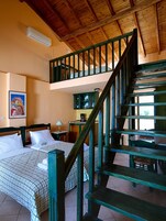 Quarto família (Maisonette) | Cofres nos quartos, escrivaninha, berços (sobretaxa), despertadores