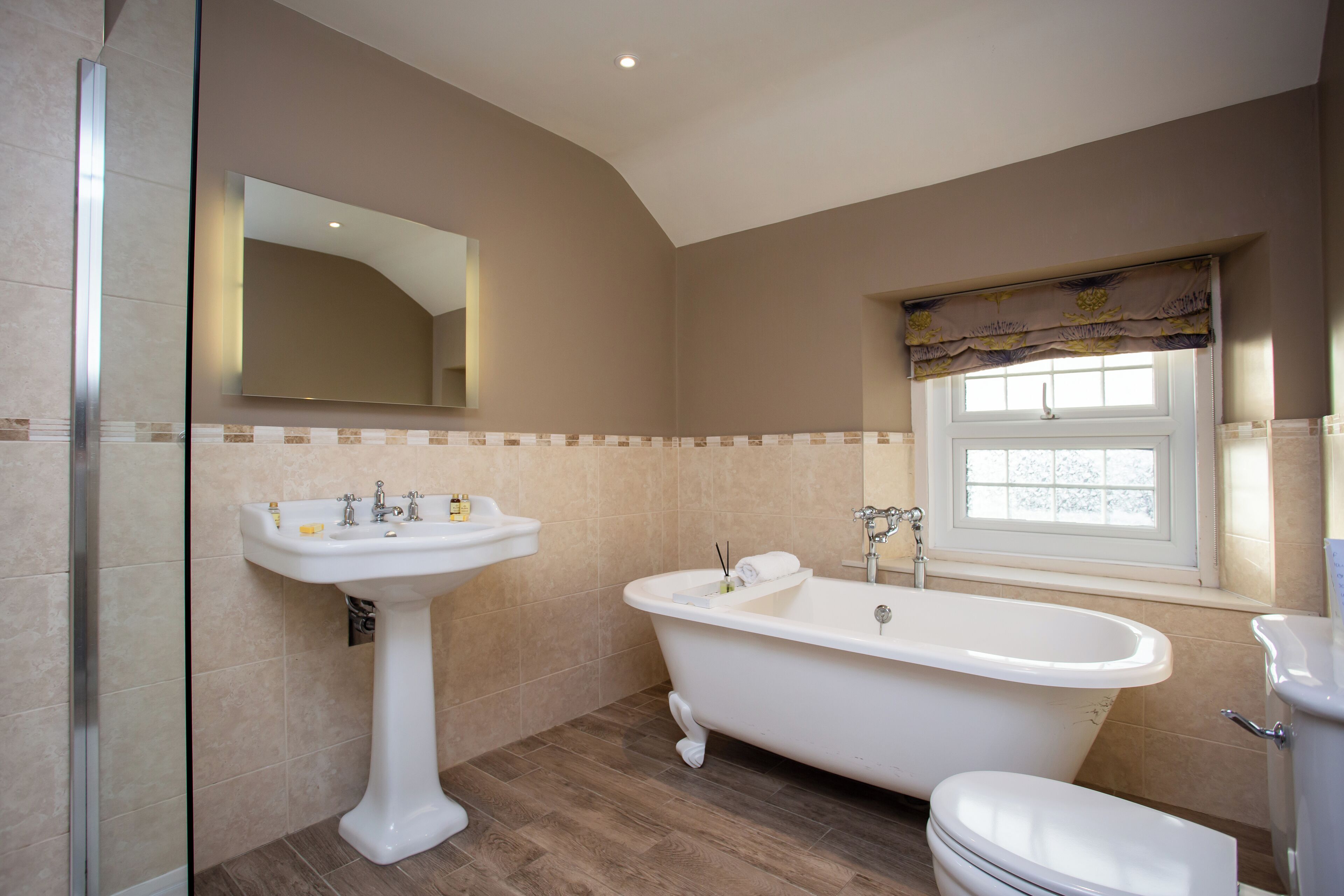 Superior Double Room | Bathroom