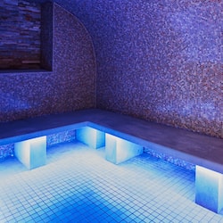 Sauna, hot tub, steam room, body treatments, hot stone massages