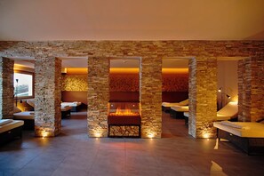 Sauna, bain à remous, hammam, soins corporels