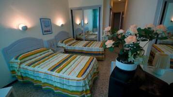 Blackout drapes, free cribs/infant beds, free WiFi