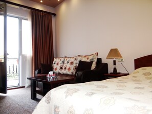 Down duvets, minibar, in-room safe, individually decorated