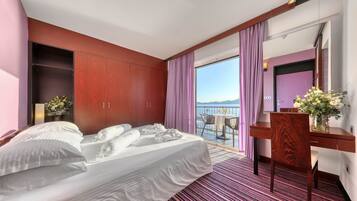 Basic Suite, Balcony (Sea View) | Hypo-allergenic bedding, minibar, in-room safe, desk