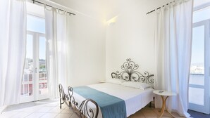 Ảnh chưa phân loại, 5 trong số 24 ảnh, nút