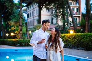 Outdoor pool - Hotel Villa Tiziana (Pietrasanta)
